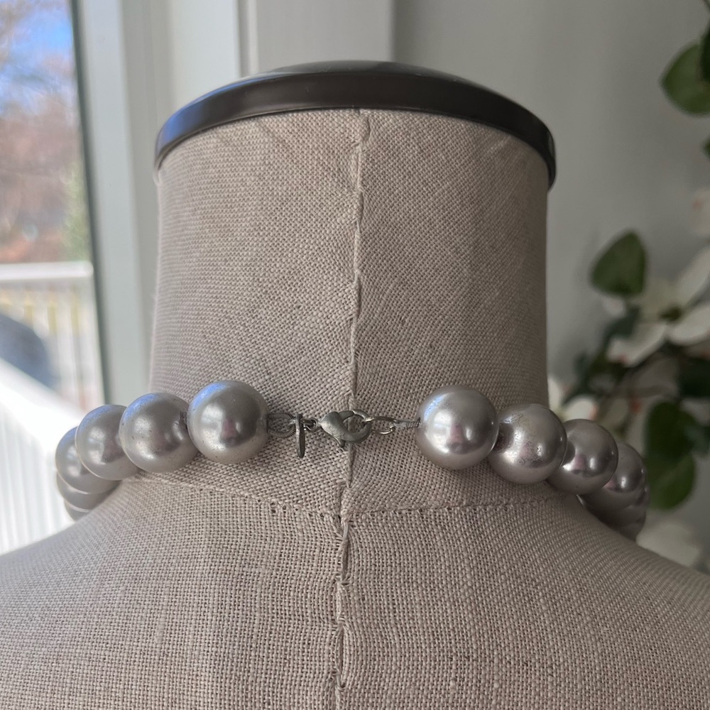 Vintage Monet Faux Pearl Necklace, Approx 28” - Picture 3 of 5